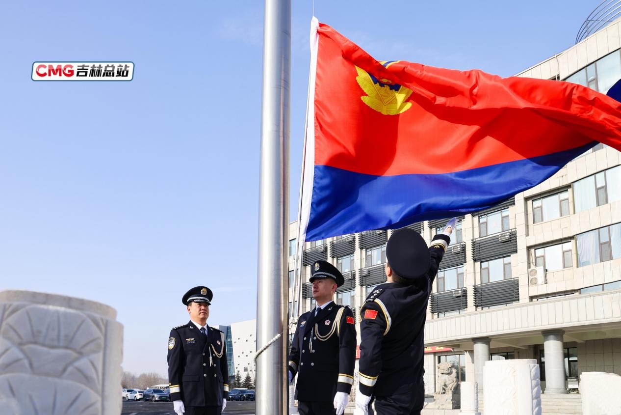 中国人民警察节丨多彩活动 展边防“警”采
