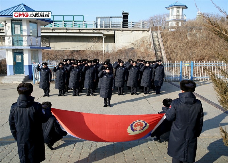 中国人民警察节丨多彩活动 展边防“警”采