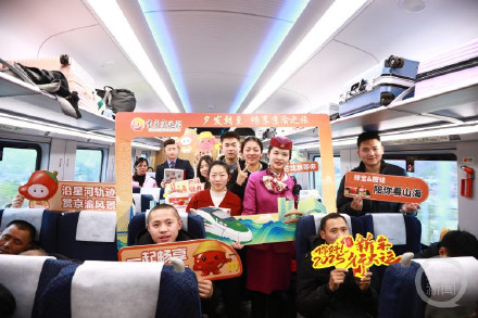 一岁啦！重庆至北京首趟动卧列车累计发送旅客130余万人次