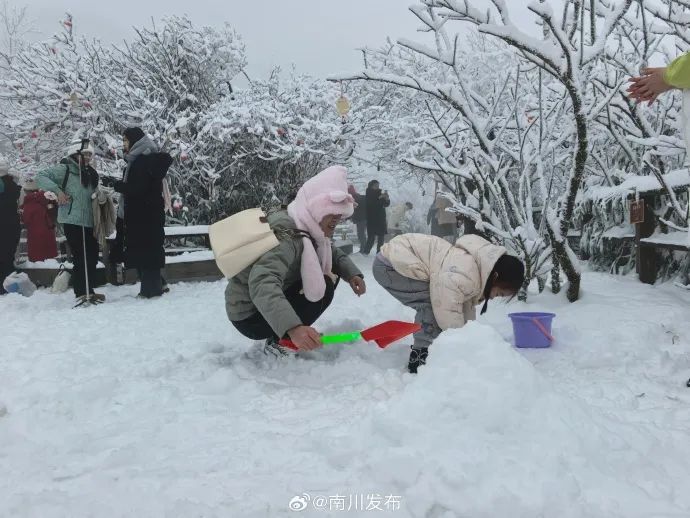 雨雪逐渐退场，重庆“升温通道”马上开启！这些小众耍雪地赶紧冲