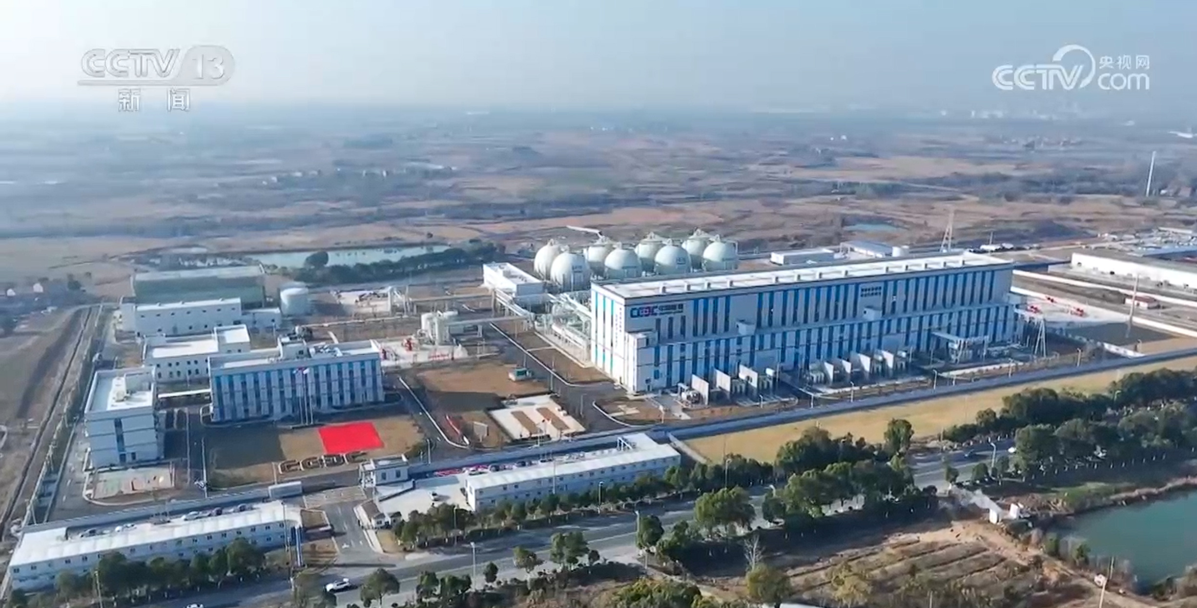 “能储一号”全容量并网发电 储能一次可满足一个中小城市5小时用电 “能储一号”全容量并网发电 储能一次可满足一个中小城市5小时用电