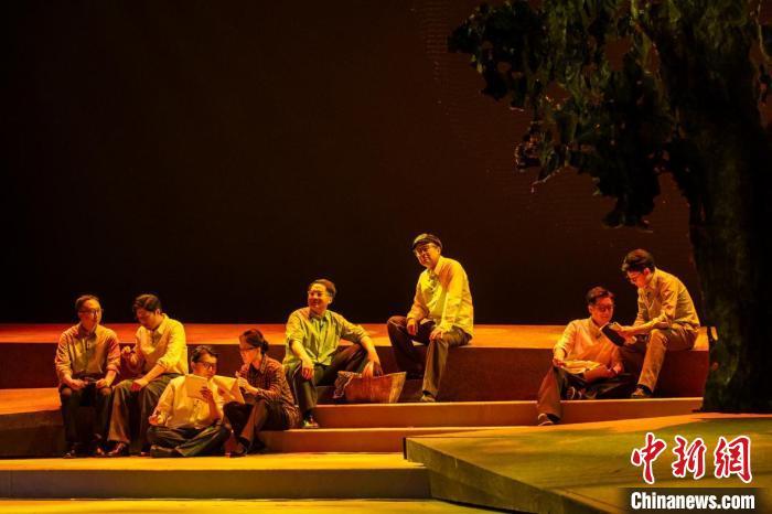 吉林大学：致敬先生 传承“北上”精神文脉