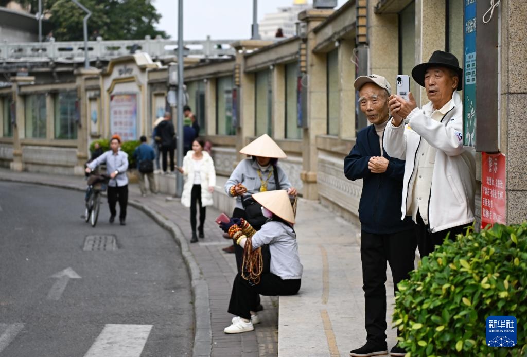 国道之行 海阔天空丨走进边境口岸城市广西东兴