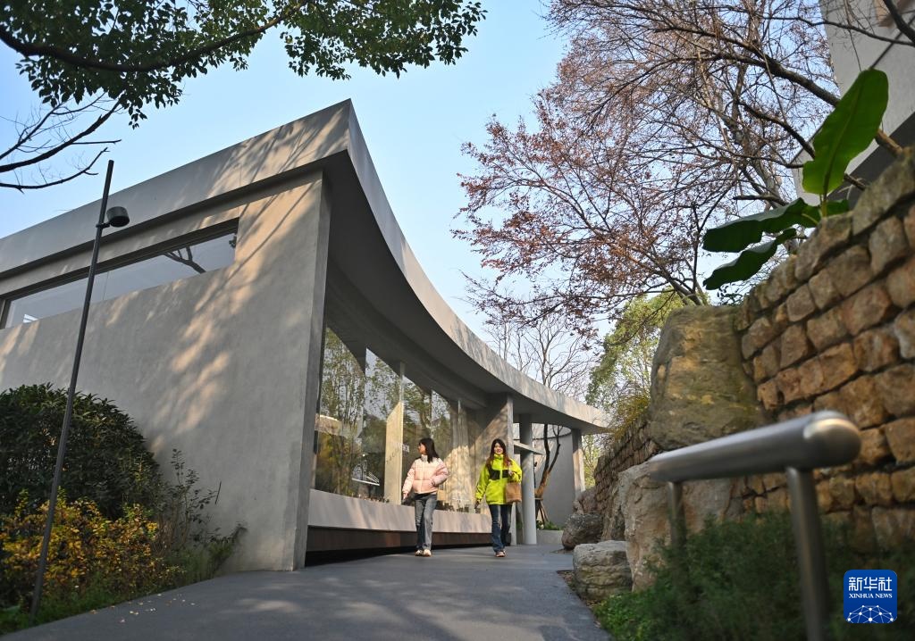 成都：加速创新升级消费新场景