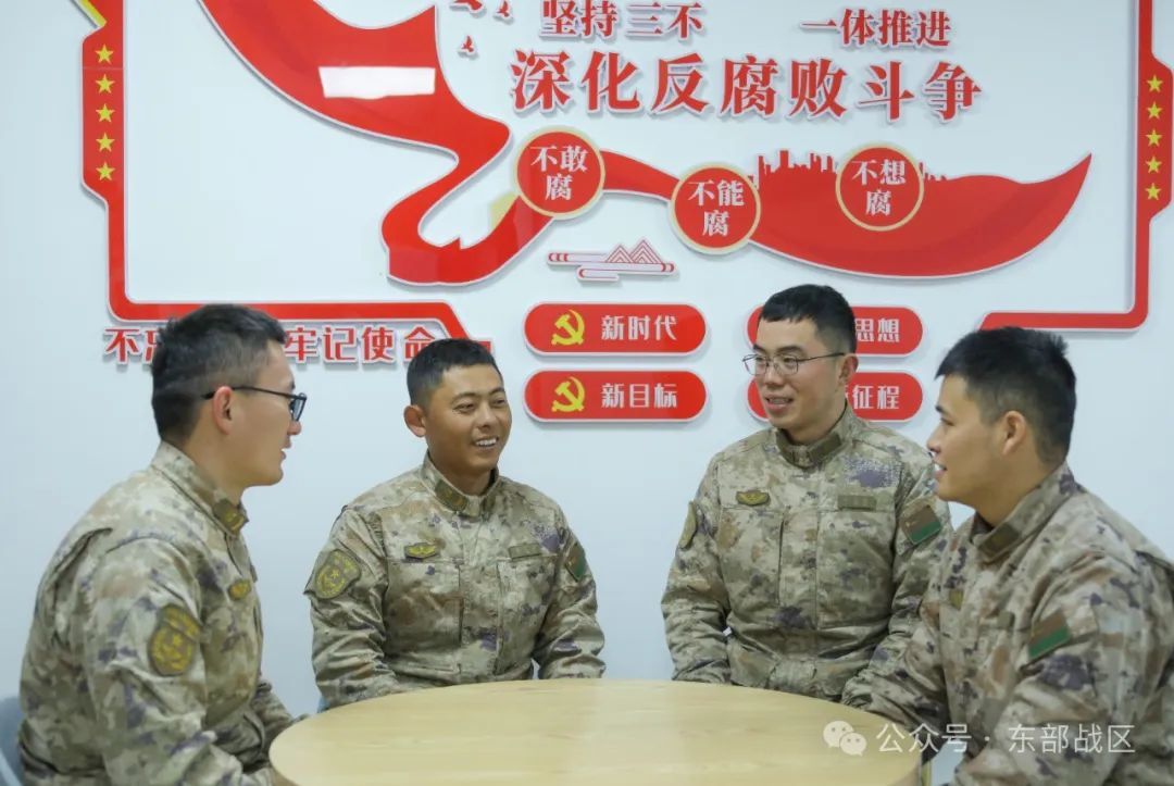 三级军士长,再获殊荣! 三级军士长,再获殊荣!