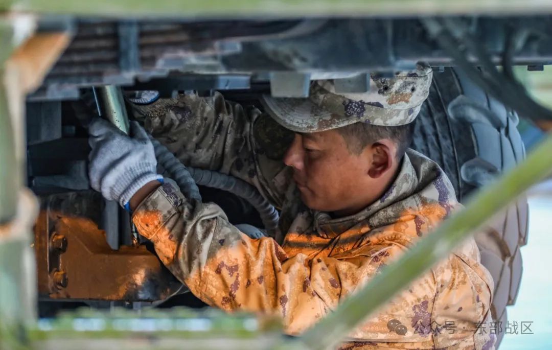 三级军士长,再获殊荣! 三级军士长,再获殊荣!