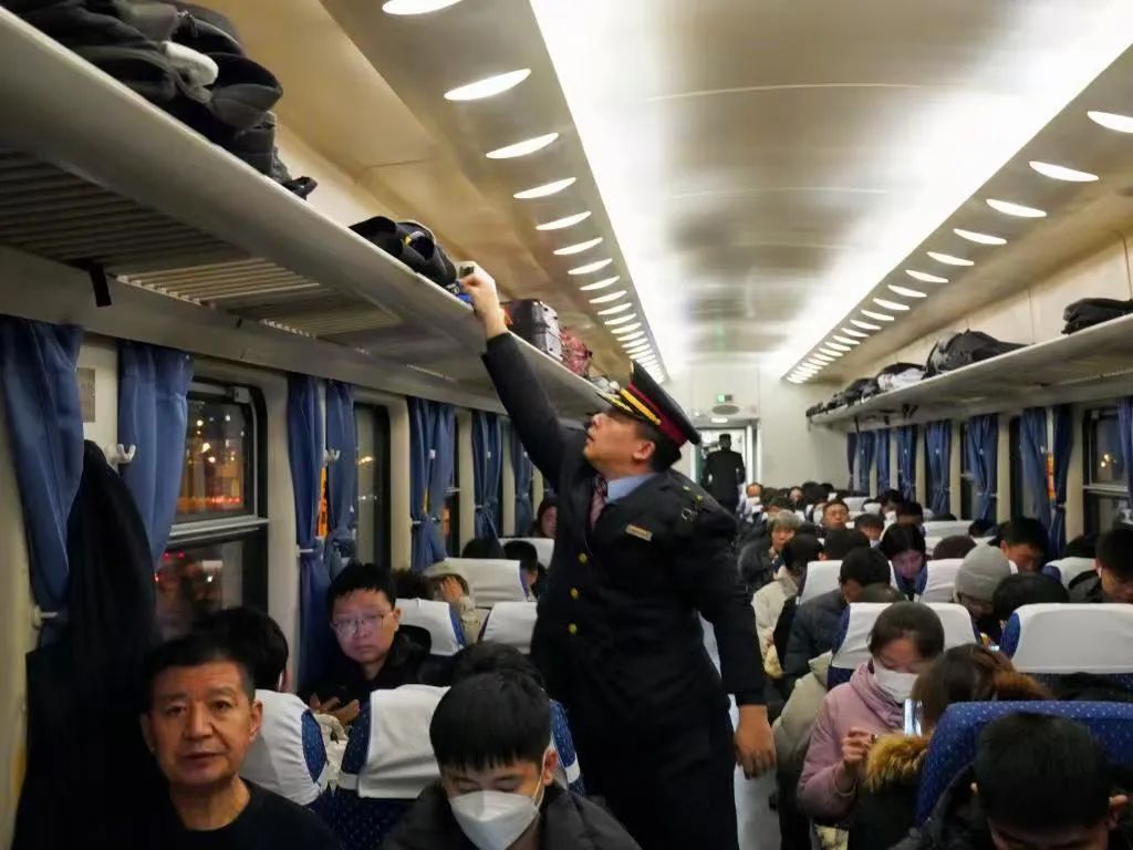 提醒！除夕火车票即将开售，购票日历请收藏→