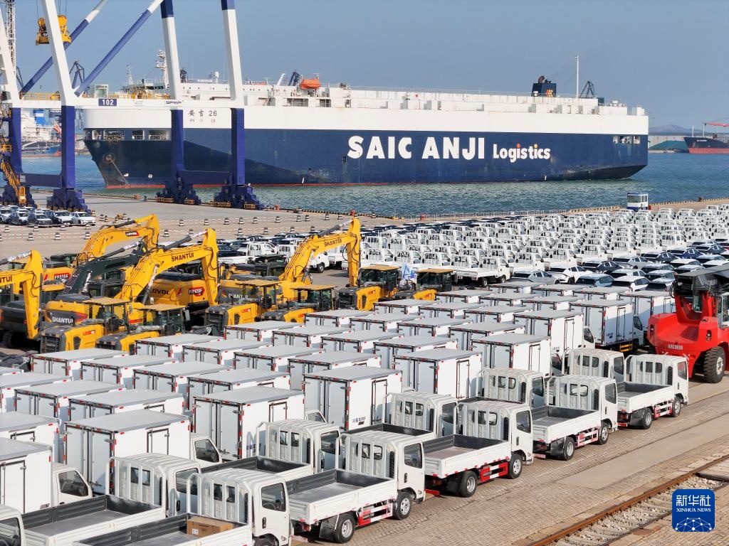 突破43万亿元!2024年我国外贸规模再创新高 突破43万亿元!2024年我国外贸规模再创新高