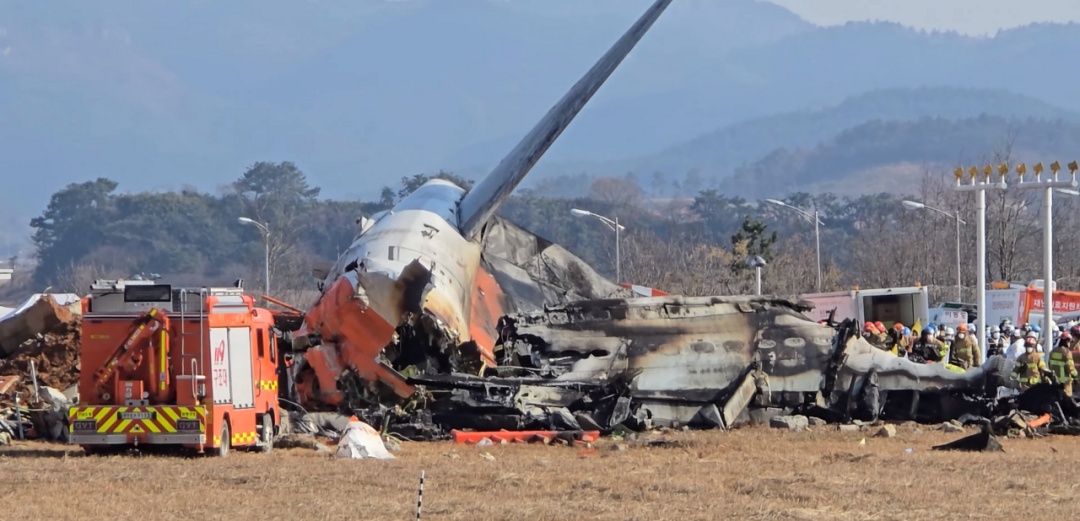 没有办法，只能用“肚子”着陆了……这些飞机是如何在危机中化险为夷的