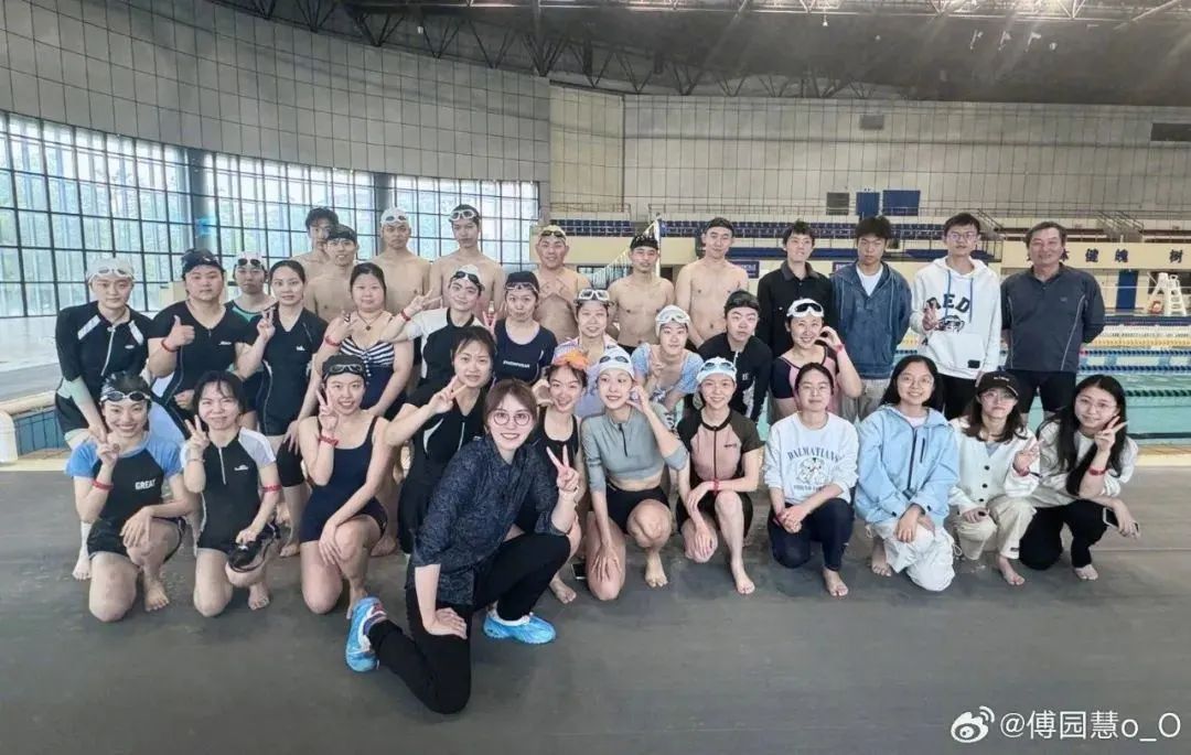 傅园慧，正式入职！最新发声