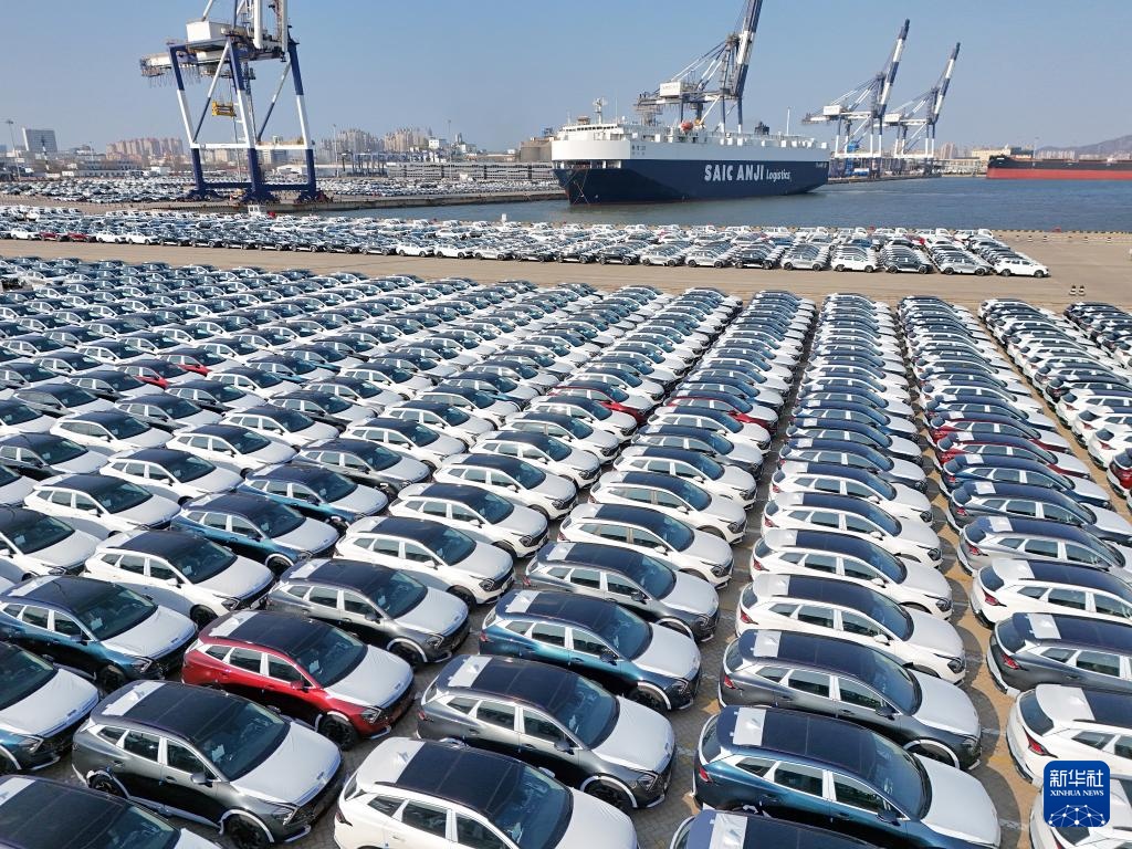 突破43万亿元!2024年我国外贸规模再创新高 突破43万亿元!2024年我国外贸规模再创新高