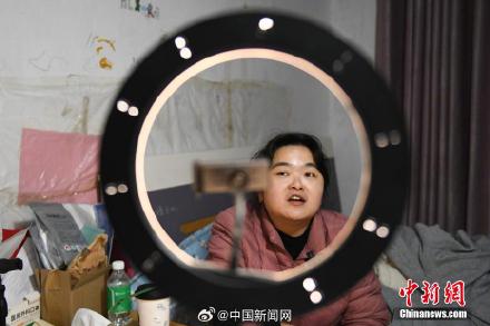 理发师晓华用满足总结2024