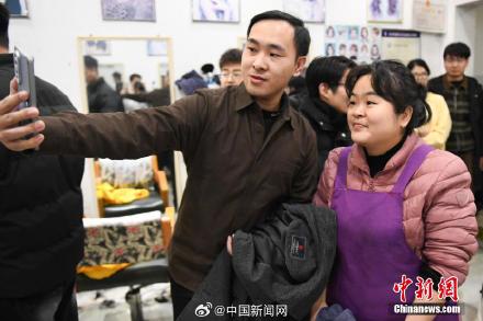 理发师晓华用满足总结2024