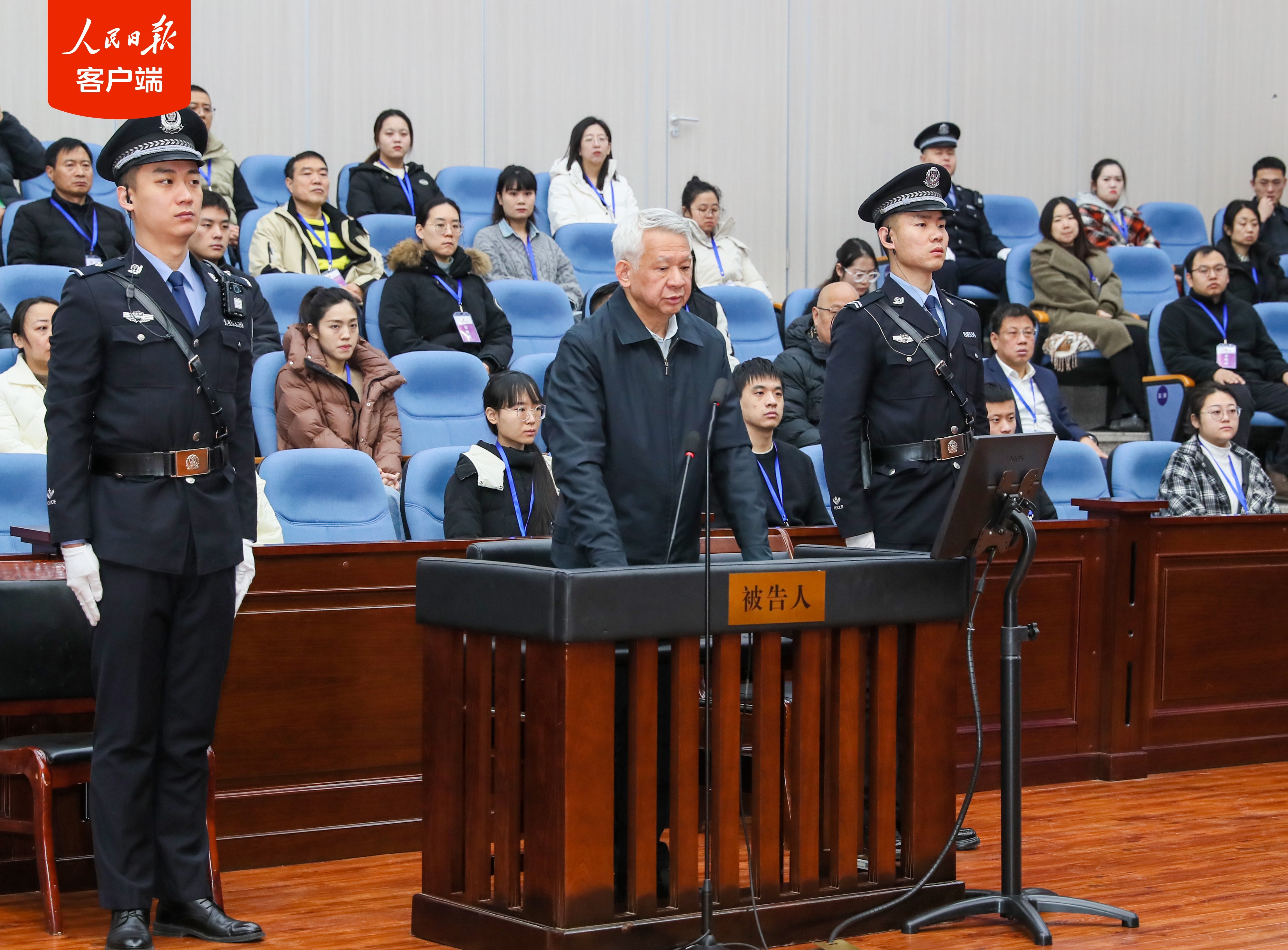 中粮集团有限公司原副总经理周政一审获刑12年 中粮集团有限公司原副总经理周政一审获刑12年