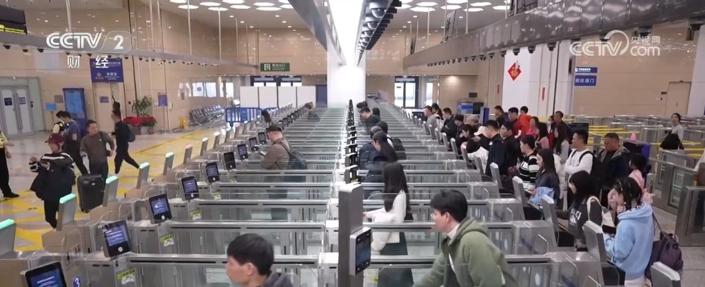 众多旅游城市“圈粉”外国游客 独特城市魅力成为文旅“金名片” 众多旅游城市“圈粉”外国游客 独特城市魅力成为文旅“金名片”