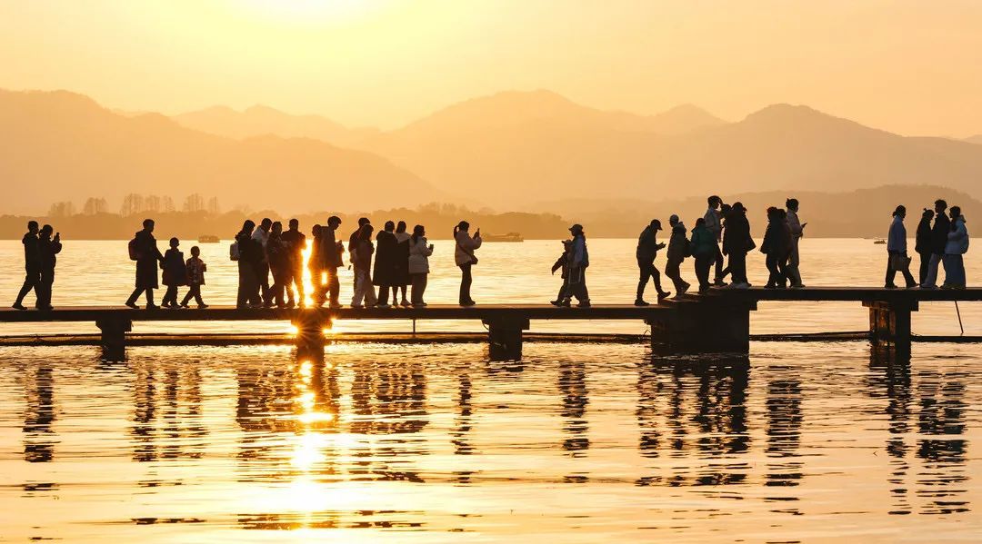 马上抵达！杭州人下班赶紧回家！可能出现倒置！