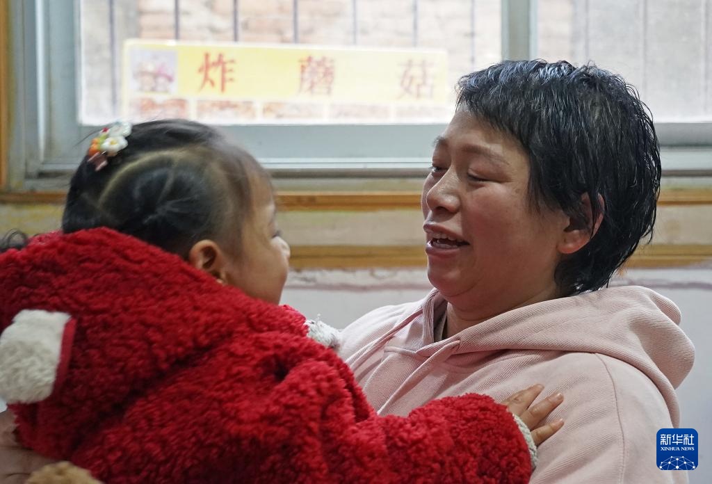 温度丨小摊大爱 ——爱的试吃