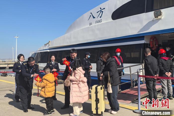 泉金“小三通”航线加密航班开启春运 泉金“小三通”航线加密航班开启春运