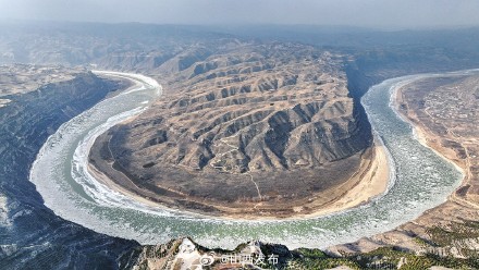 黄河乾坤湾景区现大面积流凌