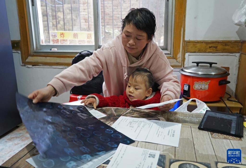 温度丨小摊大爱 ——爱的试吃