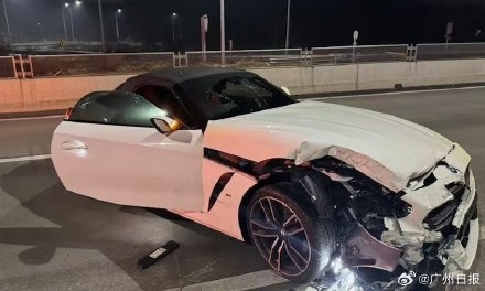 韩国85分钟内发生18起撞车事故 涉百余车辆,有人重伤 韩国85分钟内发生18起撞车事故 涉百余车辆,有人重伤