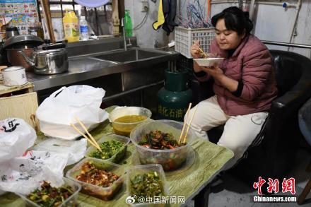 理发师晓华用满足总结2024