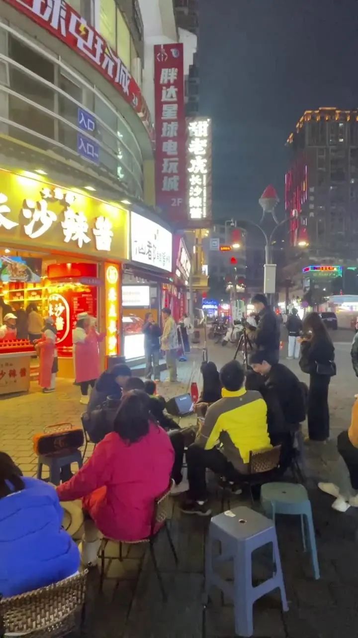 她火了！网友称她为“长沙邓紫棋”，动人歌声背后还有这些故事……