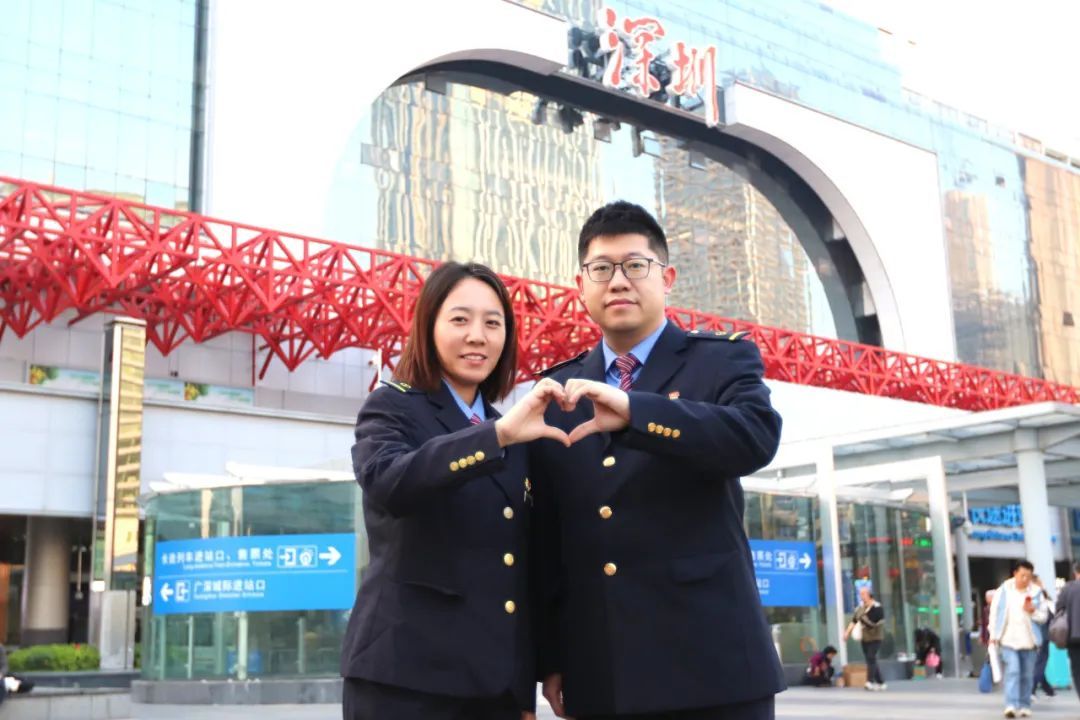 前方高甜！同单位的“学霸”夫妻，双双走上新岗位