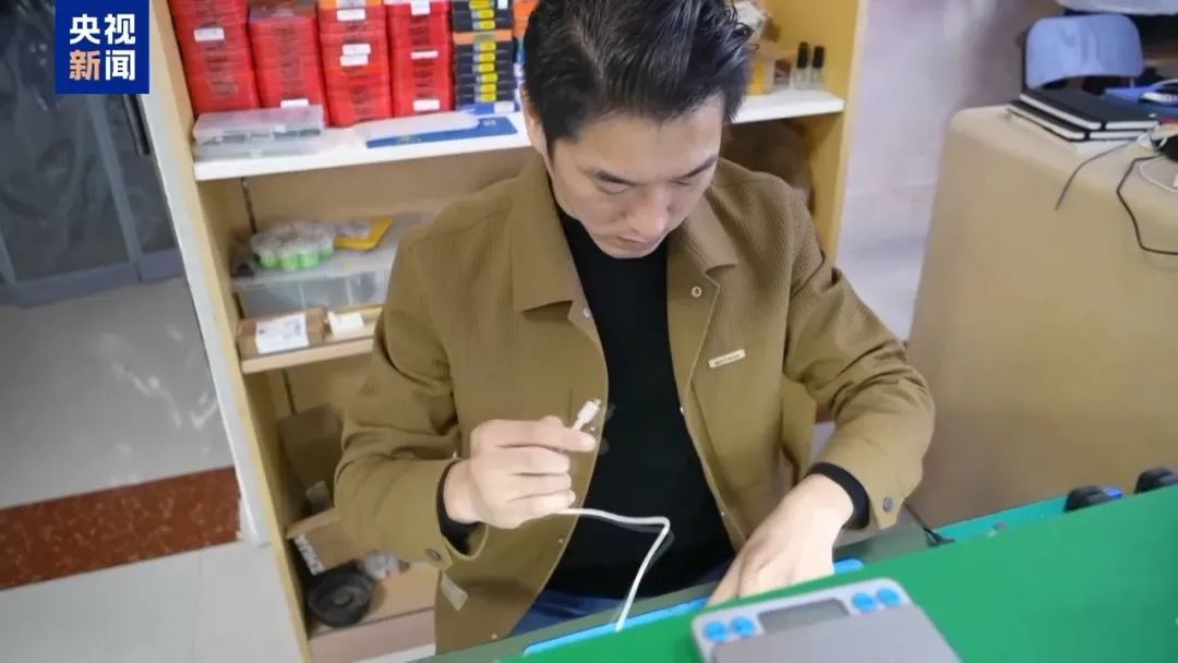 不卖烧鸡的乡村“烧鸡店主”，受邀在北大讲“生意经”