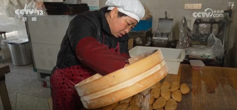 这就是年味儿!年经济花样上“新”“热气”升腾 这就是年味儿!年经济花样上“新”“热气”升腾