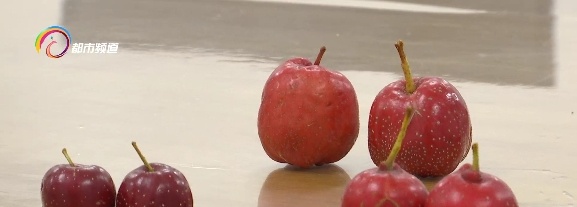 小心这种新上市的水果!吃多会恶心、胃胀、胃痛,严重可能要去洗胃...... 小心这种新上市的水果!吃多会恶心、胃胀、胃痛,严重可能要去洗胃......