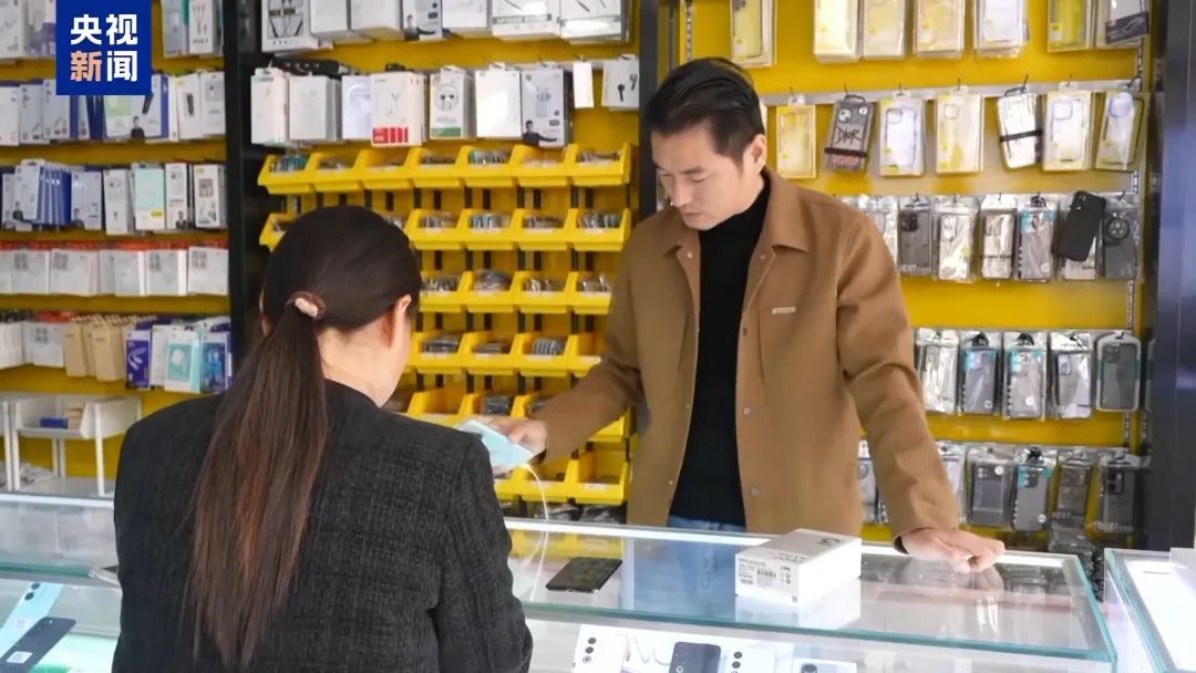 不卖烧鸡的乡村“烧鸡店主”，受邀在北大讲“生意经”