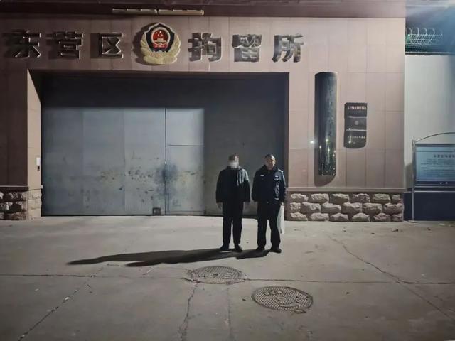 阻碍民警执法,2人被行拘! 阻碍民警执法,2人被行拘!