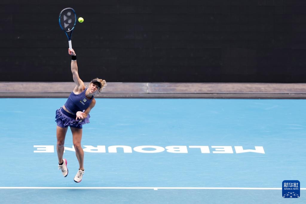 澳网:郑钦文对阵西格蒙德 澳网:郑钦文对阵西格蒙德