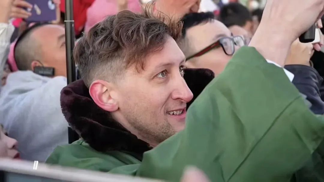 他收到春晚邀请！网友纷纷送上祝福