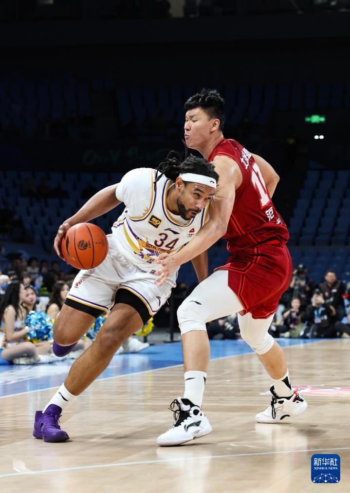 CBA常规赛：北京北汽不敌北京控股