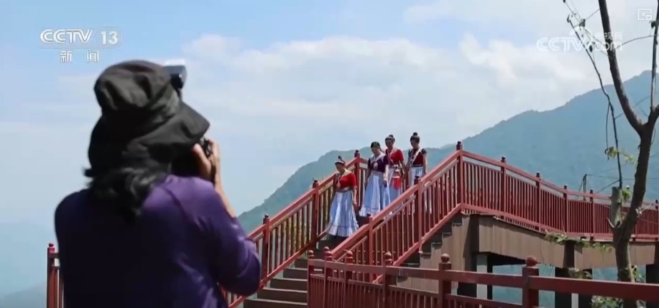新春走基层&middot;走三州 | 绿水青山带笑颜 农文旅融合编织旅居生活新画卷