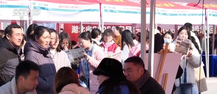 就业访民情、访企问需……暖心举措精准服务农民工就业创业