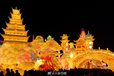 想打卡吗？自贡灯会是年味天花板吧