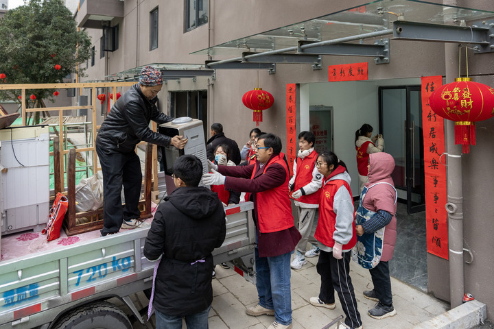 新春走基层丨灾后一年，老雷搬新家了