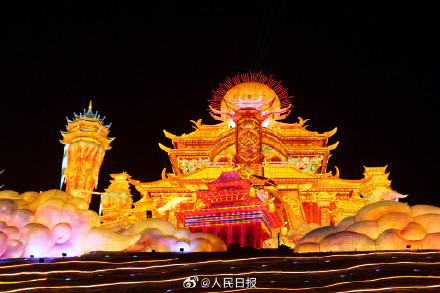 想打卡吗？自贡灯会是年味天花板吧