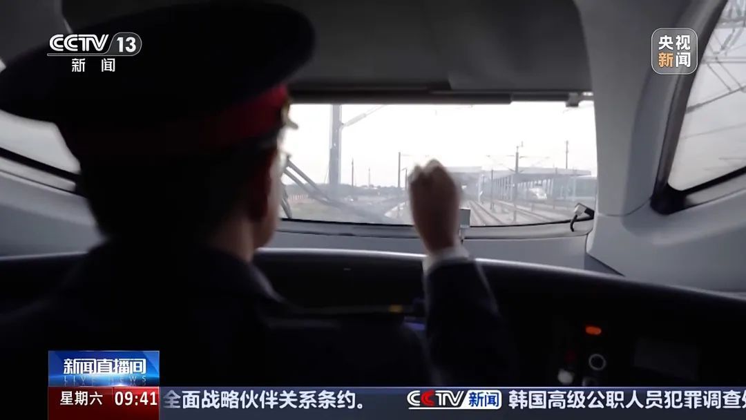 火车的鸣笛声是在“说”啥，你知道吗？