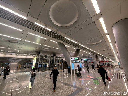 北京地铁16号线丽泽商务区站开通 北京地铁16号线丽泽商务区站开通