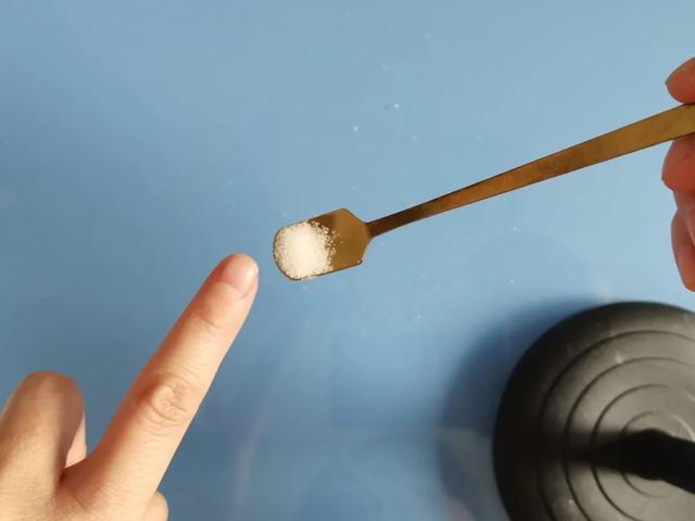 经常把“苏打水”当水喝，对身体到底有什么影响？真相竟然……