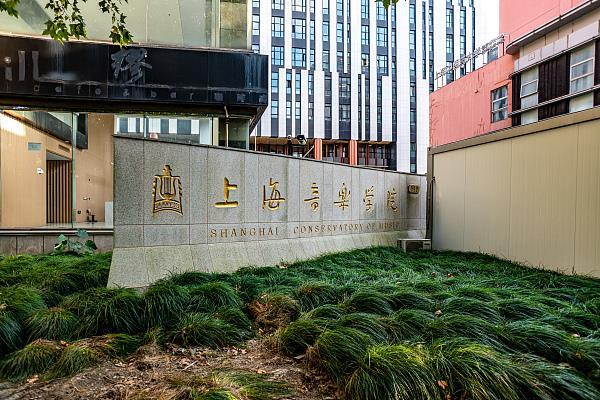 寒假已至，多所高校开门迎客，如何让游客“校内游”不虚此行？