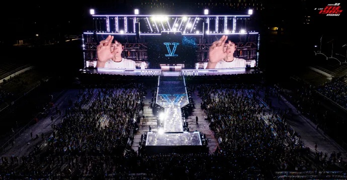 张杰演唱会突发!谢娜发文 张杰演唱会突发!谢娜发文