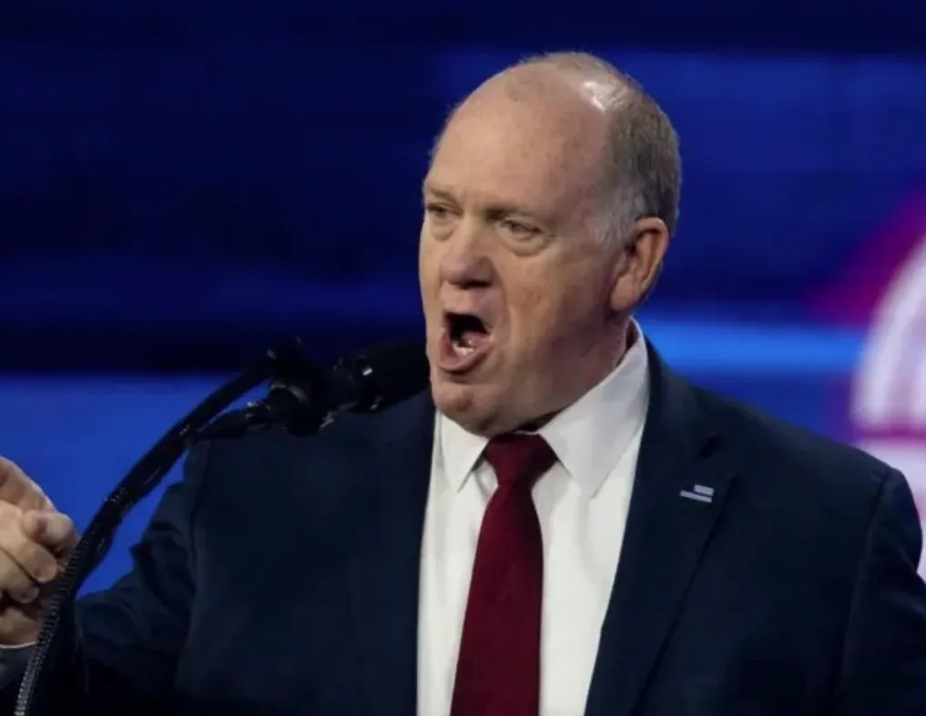 特朗普政府计划曝光 将开始大规模逮捕无证移民行动 特朗普政府计划曝光 将开始大规模逮捕无证移民行动