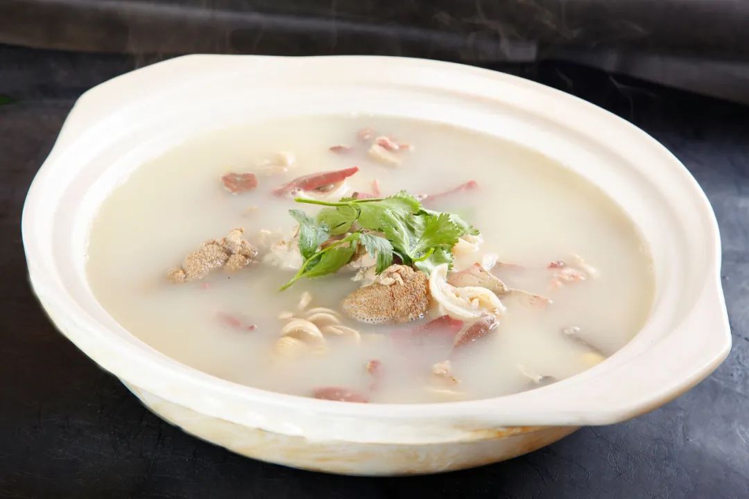 热成“春天”!广东多地已“变红”!别大意,春节前天气会有大变化 热成“春天”!广东多地已“变红”!别大意,春节前天气会有大变化