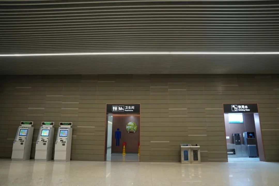 来不及啦?北京朝阳站快速进站厅启用! 来不及啦?北京朝阳站快速进站厅启用!