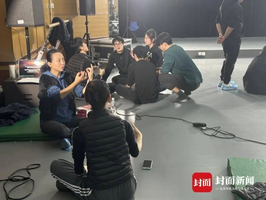 “千手观音”邰丽华：呈现听障版春晚是一种幸福